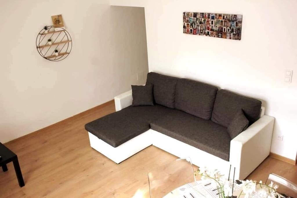 Au Coeur De Saint Chamas Apartment Bagian luar foto